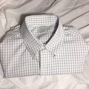 Brooks Brothers - White w/Blue Stripes. Size 15.5